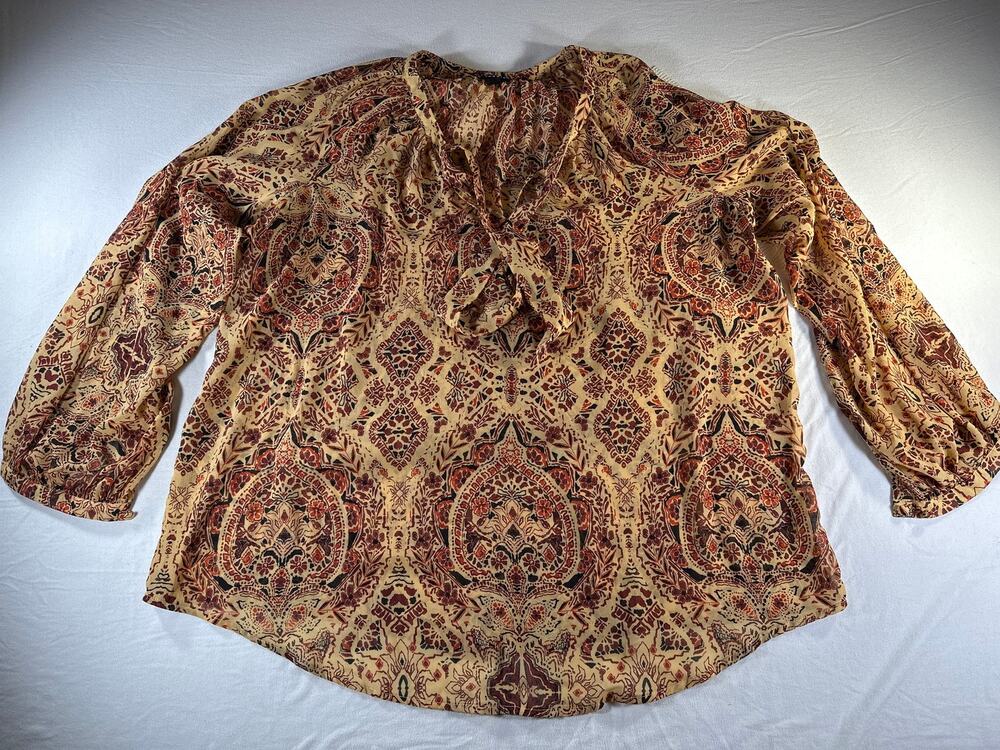 Torrid Size 2 Boho Paisley Medallion Tie Neck 3/4 Sleeve Blouse Top